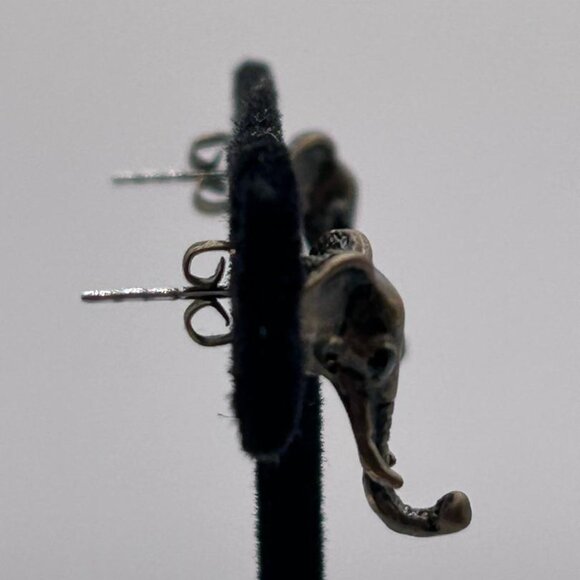 Antiqued Gold Detailed Elephant Stud Earrings with Rhinestone Eyes - Picture 6 of 6